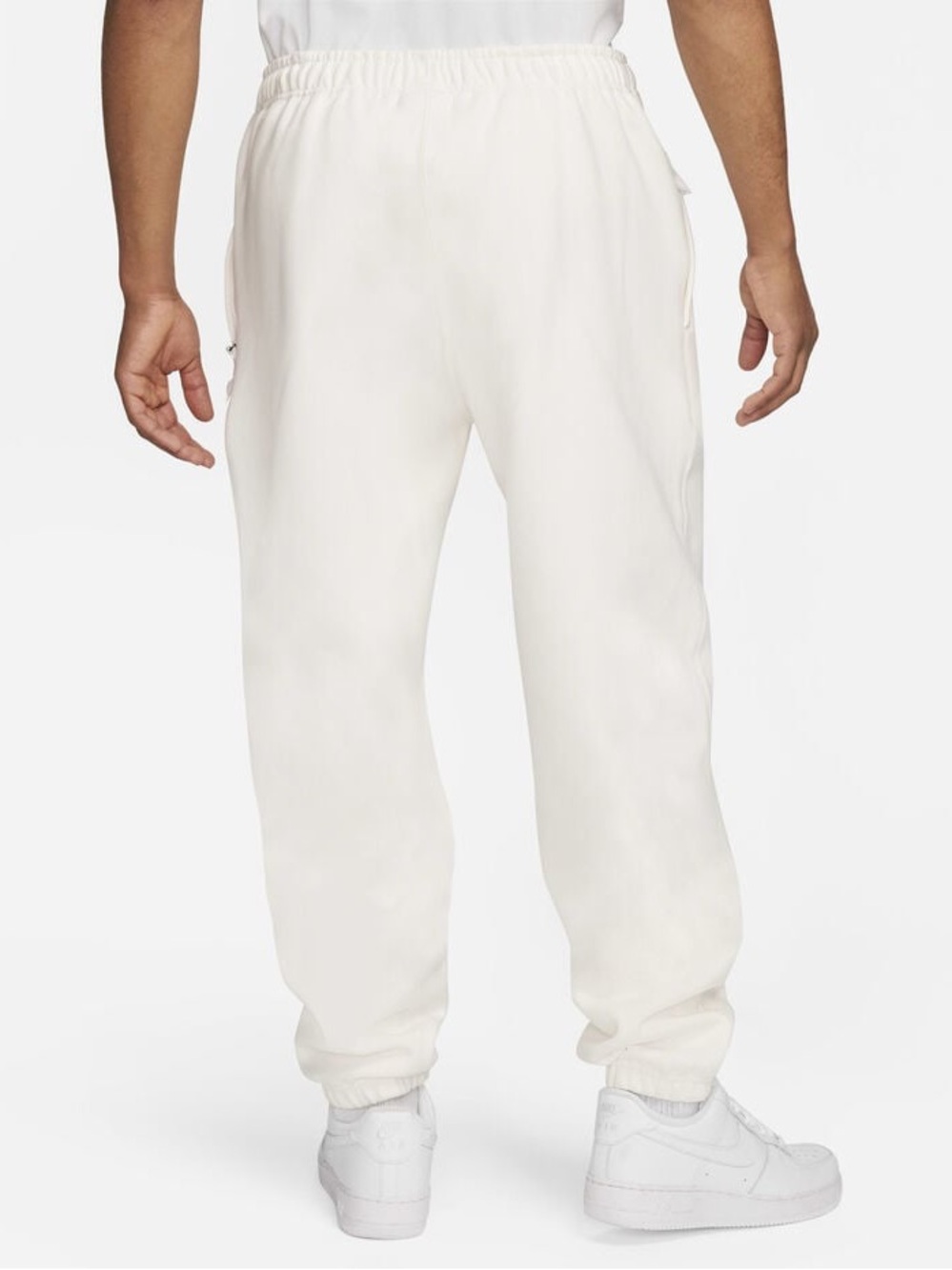 NIKE | NWT Solo Swish Joggers -Loose Fit Straight Leg Regular Length- Small